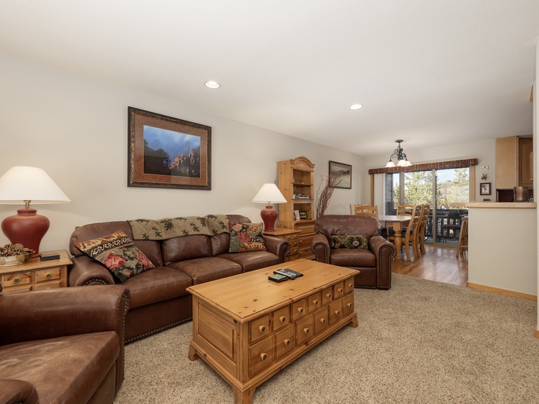 Sawmill Station Unit 302