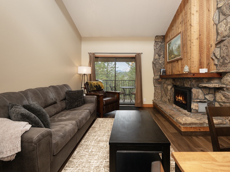 Beaver Village Unit #1832