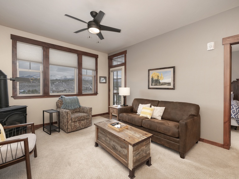 Cozens Pointe Building G Unit 202