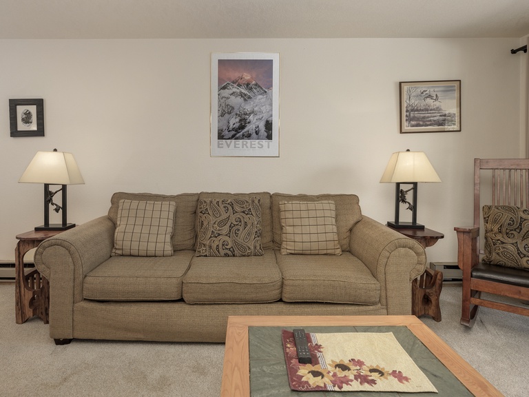 Beaver Village Unit #0712