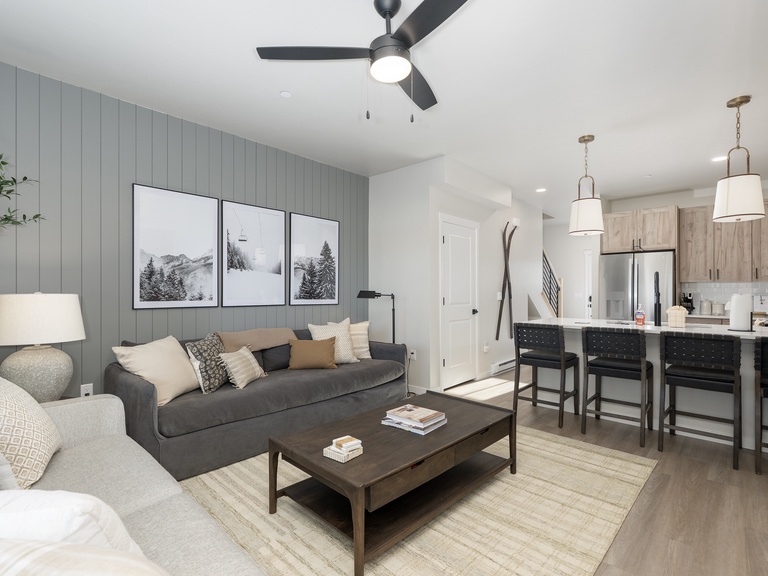 103 Granby Meadow Dr