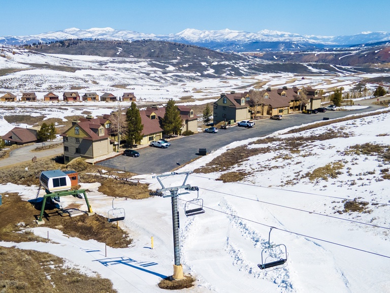 Summit Unit 1303