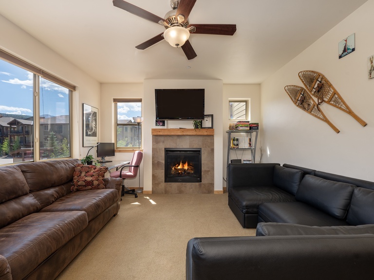 Trailhead Lodges 821