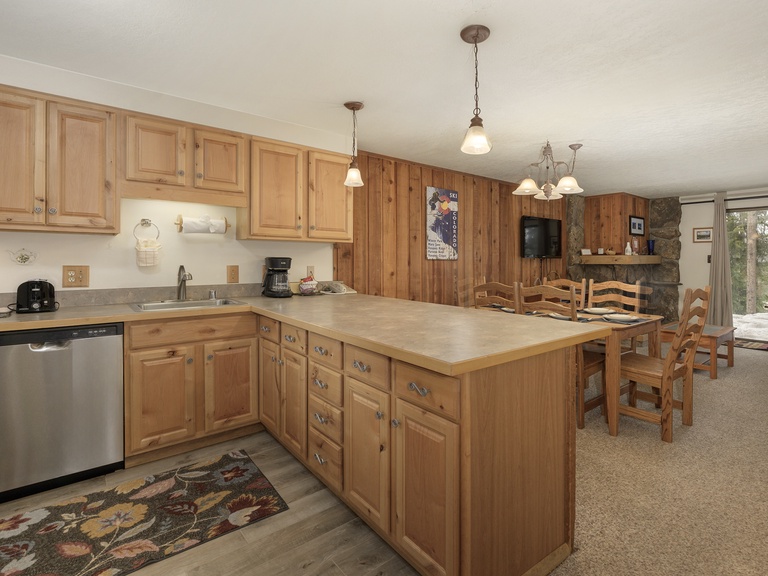 Beaver Village Unit #0711R