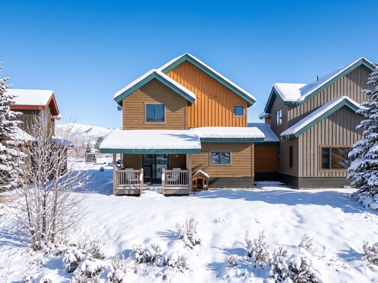 1000 Lupine Lane