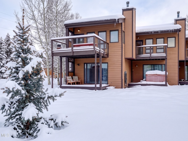 534 Sun River #8