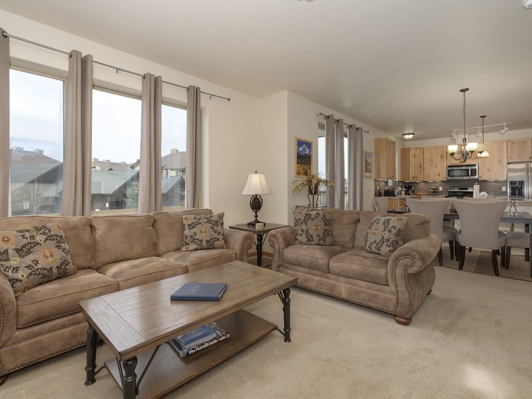 Trailhead Lodges 422