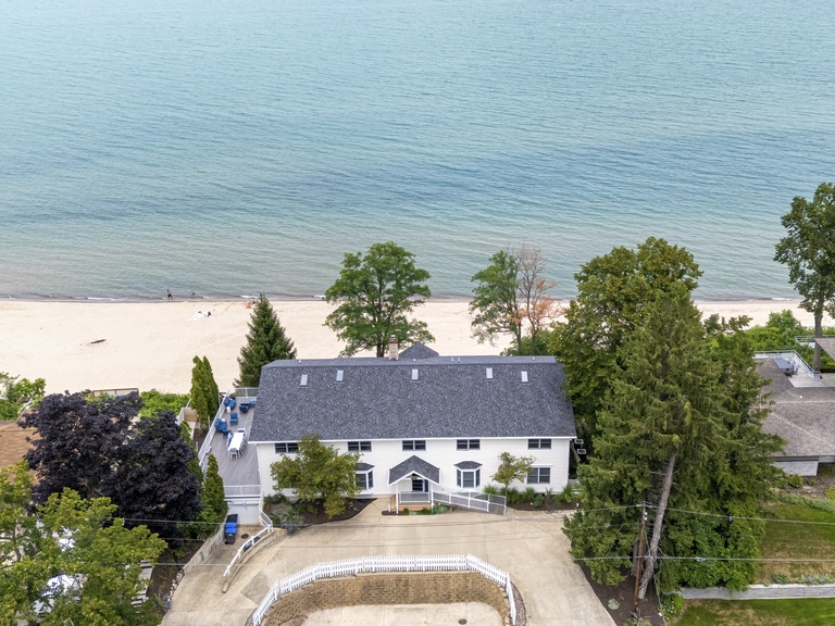 New Buffalo Sandcastle | Third Coast Vacations