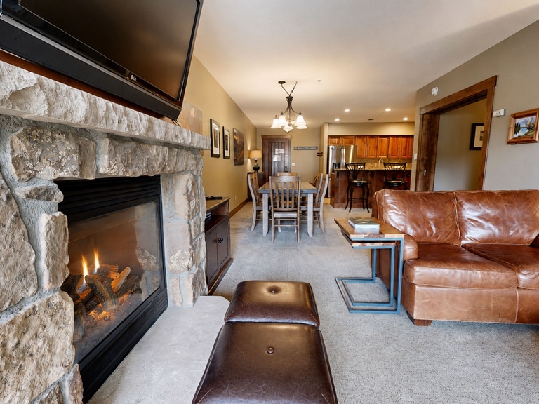 Crystal Peak Lodge 7403 2