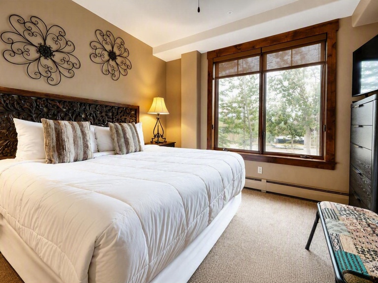 Crystal Peak Lodge 7006 3