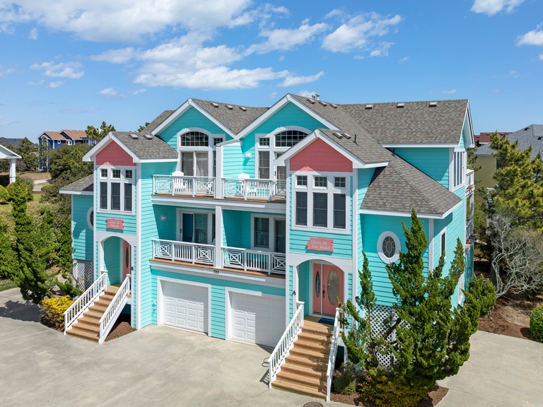BU22: Love R Shack At The Beach