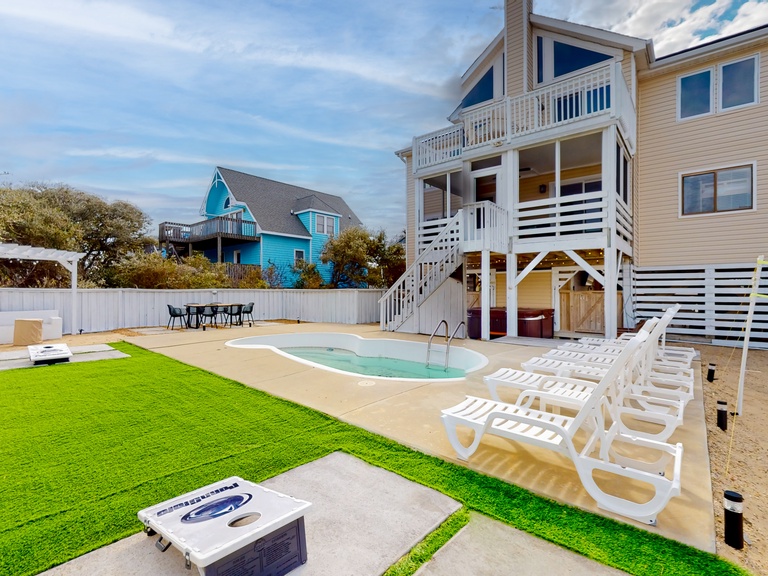 * OSH27: Boracay Beach House