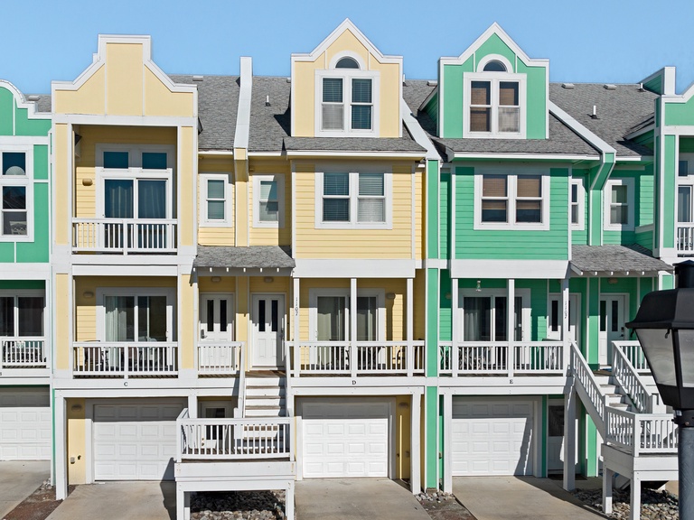 BB1107: Beach Daze