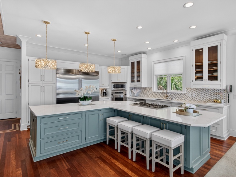 Beachwood East 19 by Wild Dunes, Oceanfront 3