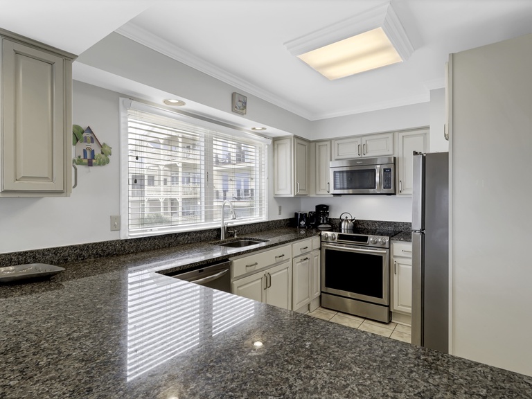 Seagrove 11D by Wild Dunes, Oceanfront 2