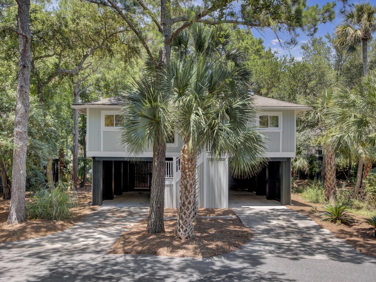 Twin Oaks Cottage 47