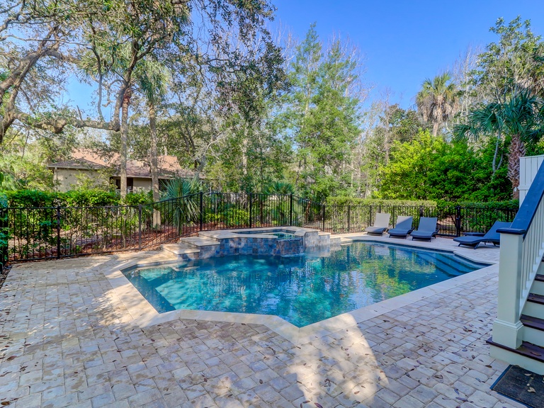 Fishers Alley 2 by Wild Dunes 2