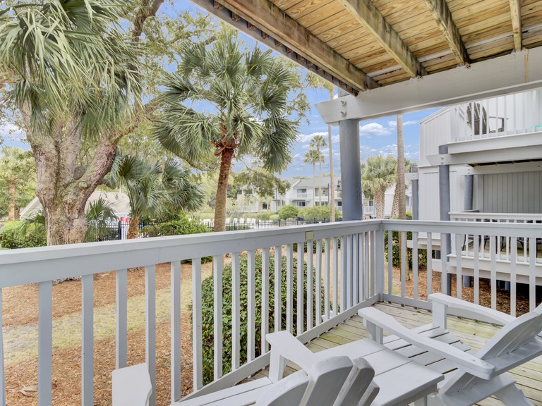 Lagoon Villa 11 by Wild Dunes