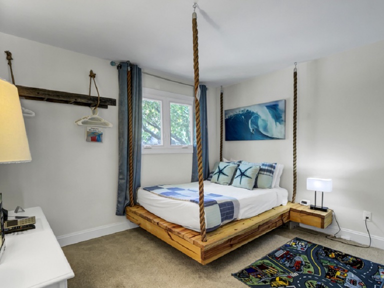 Twin Oaks Cottage 48 3