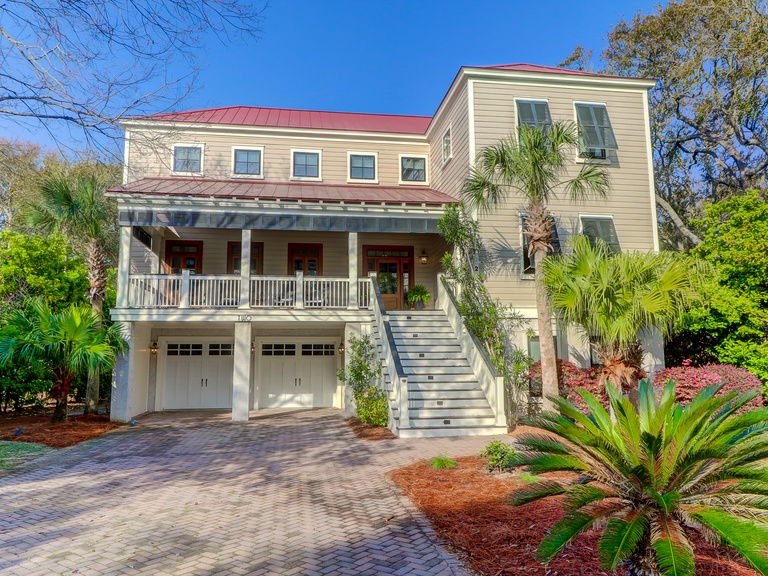 Fishers Alley 2 by Wild Dunes