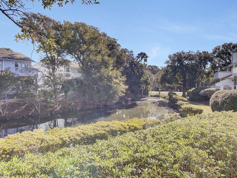 Racquet Club Villa 6 3