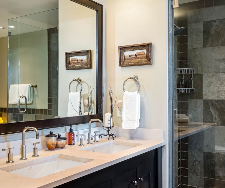 Bedroom 2, Main Level - Ensuite