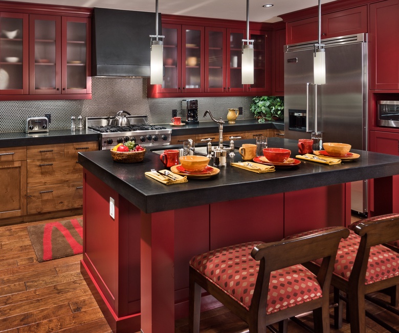 Kitchen, Main Level - Island with seating