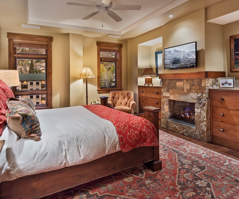 Bedroom 1, Main Level - Primary king suite with private fireplace