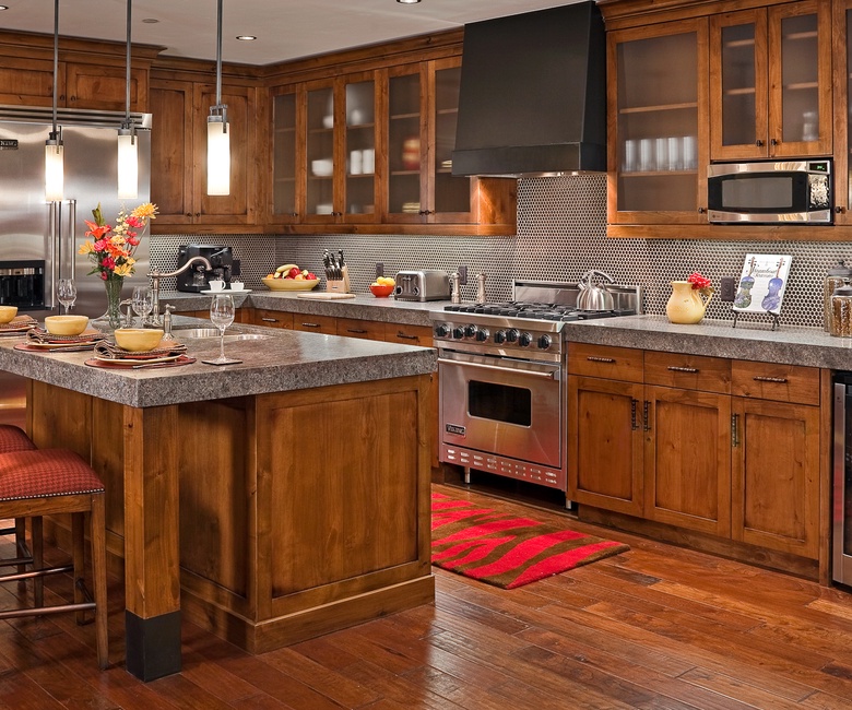 Kitchen, Main Level - With granite countertops and island seating