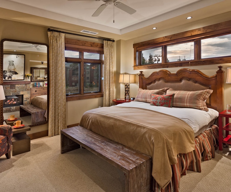 Bedroom 1, Main Level - Primary king suite with fireplace