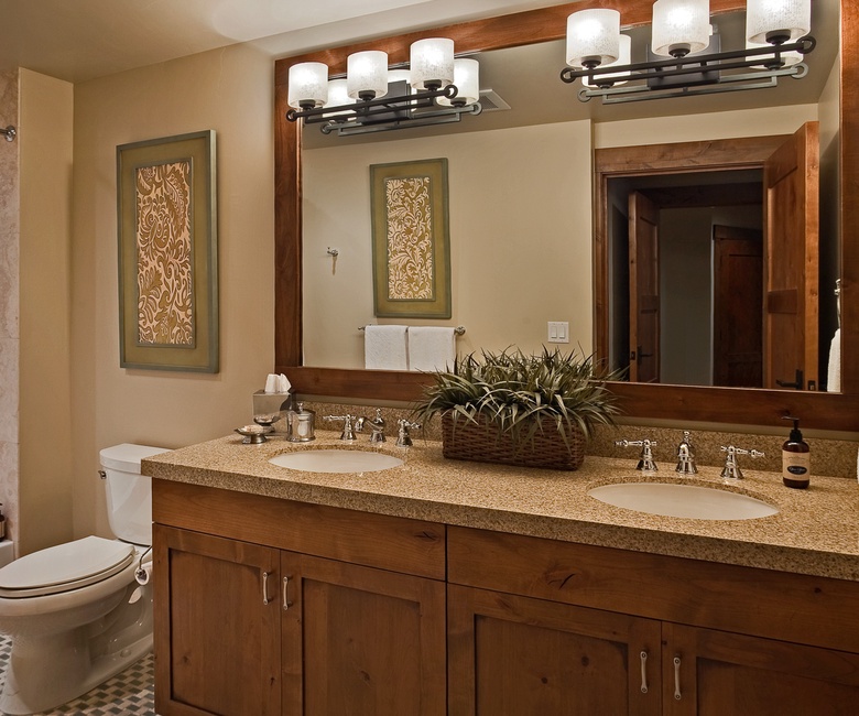 Bedroom 3, Main Level - King ensuite