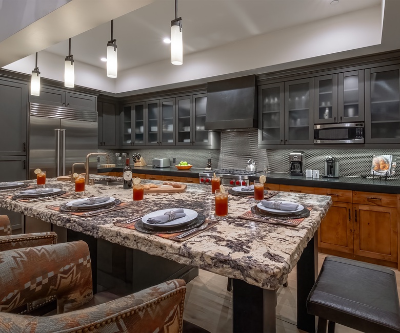 Gourmet Kitchen, Main Level