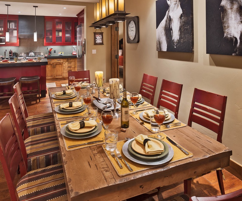 Dining Area, Main Level