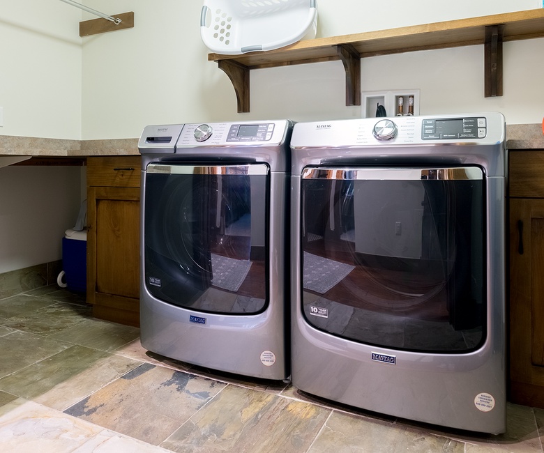 Laundry, Main Level - Washer and dryer