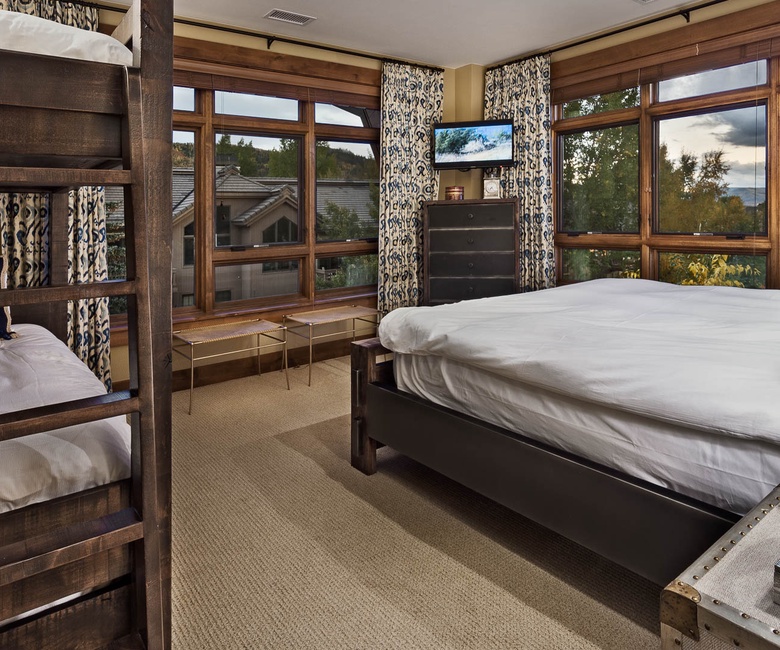 Bedroom 2, Main Level - King suite with XL twin-over-XL twin bunk and twin trundle