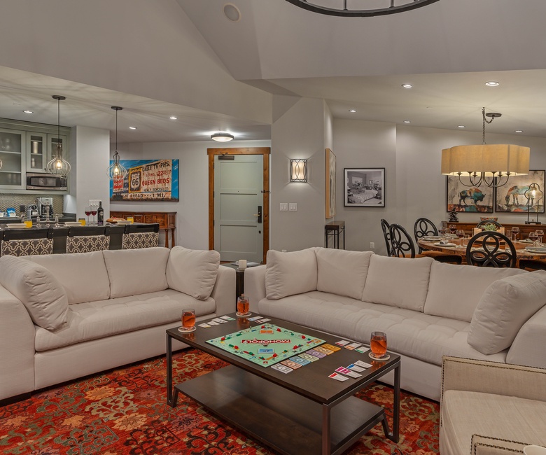 Great Room, Main Level - Open layout