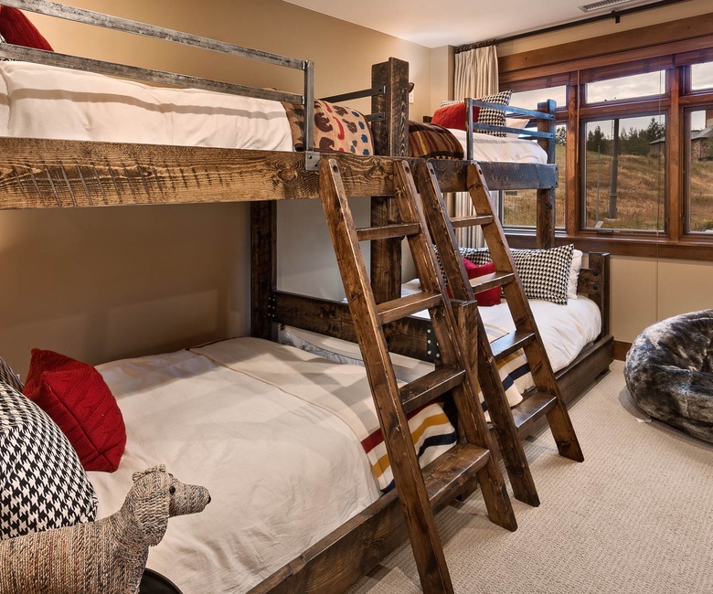 Bedroom 4, Main Level - Bunkroom