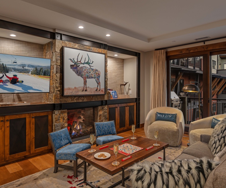 Great Room, Main Level - With fireplace