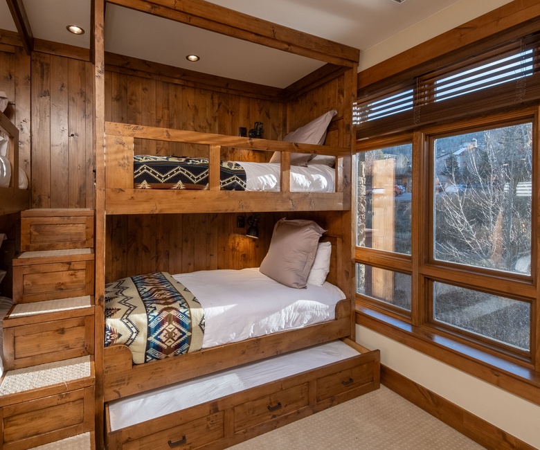 Bedroom 3, Main Level - Twin-over-twin bunk room