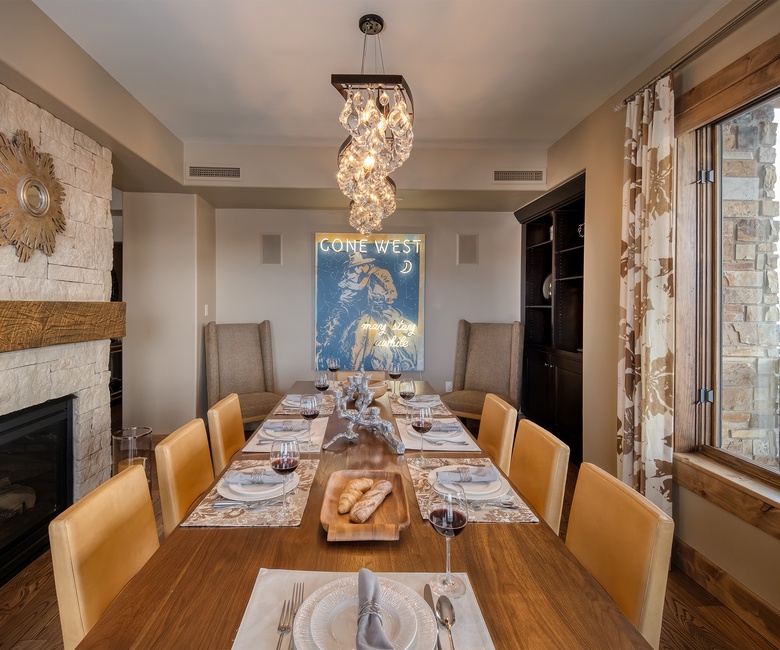Dining Area, Main Level - With fireplace
