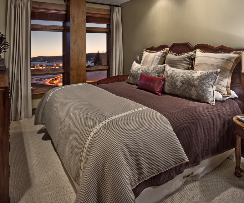 Bedroom 2, Main Level - King suite