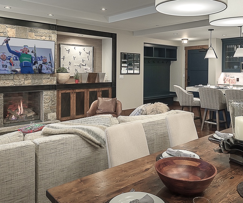 Dining Area, Main Level - Dining table adjacent to great room and kitchen