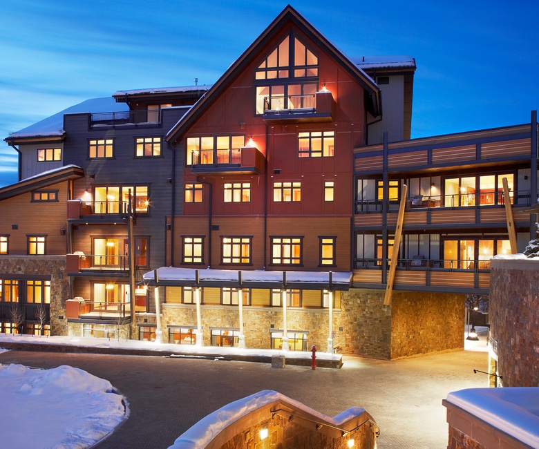One Steamboat Place: Slopeside Luxury