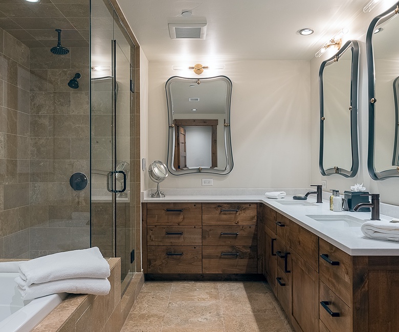 Bedroom 1, Main Level - Primary ensuite with double vanity and walk in shower