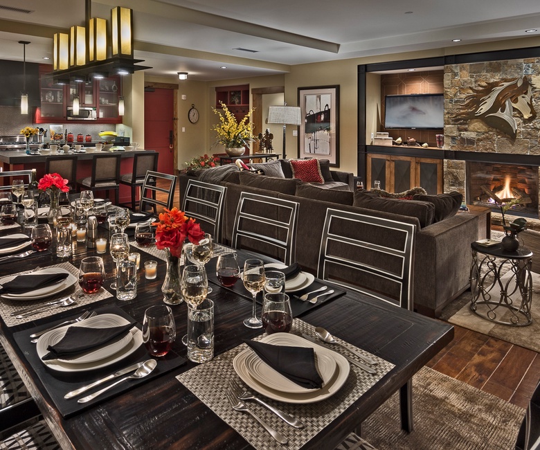 Dining Area, Main Level - Seating for ten