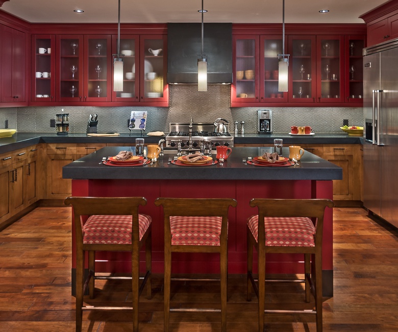 Kitchen, Main Level - Island with seating