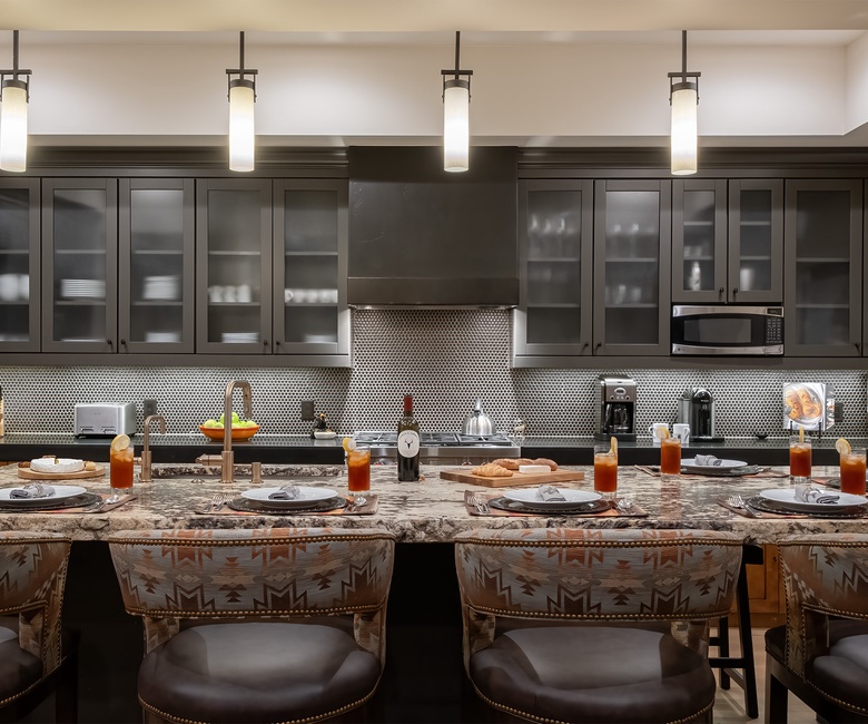 Gourmet Kitchen, Main Level