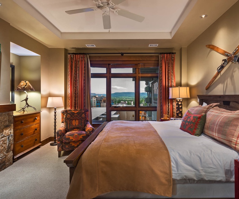 Bedroom 1, Main Level - Primary king suite with views