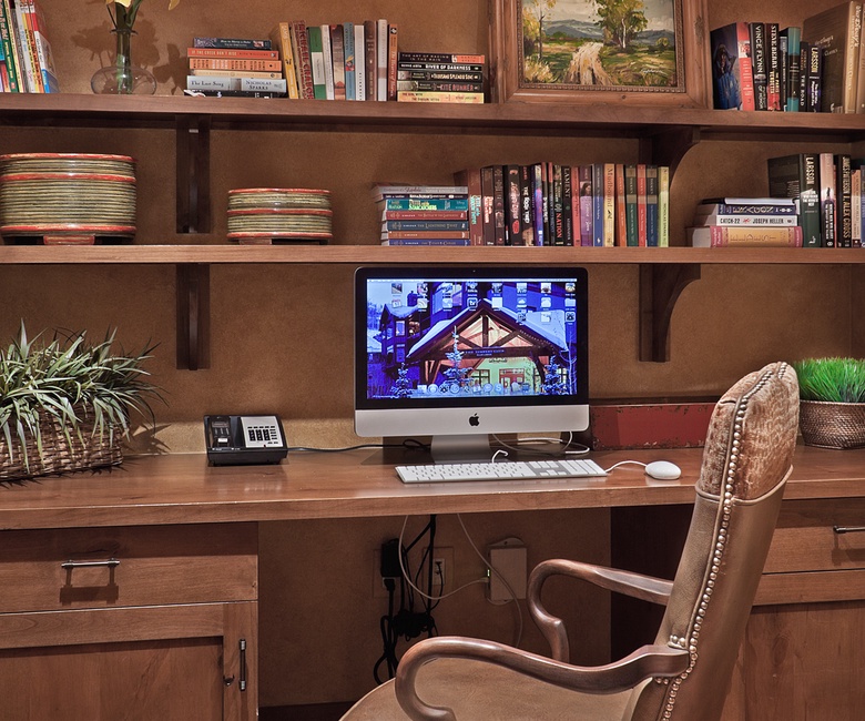 Office, Main Level - Workspace area