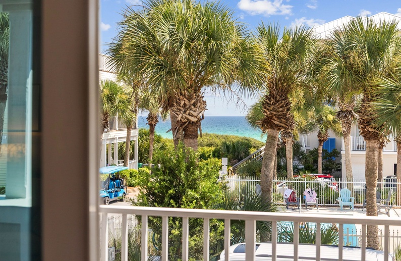 Stunning Gulf Views from the Balcony